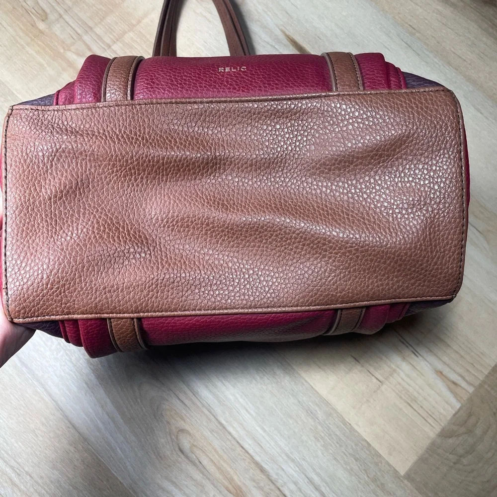 Relic red brown